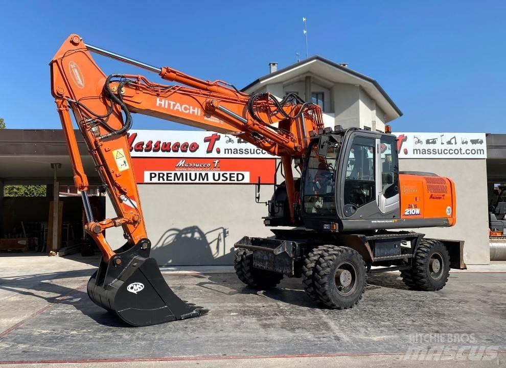 Hitachi ZX210W-3 Ratiniai ekskavatoriai