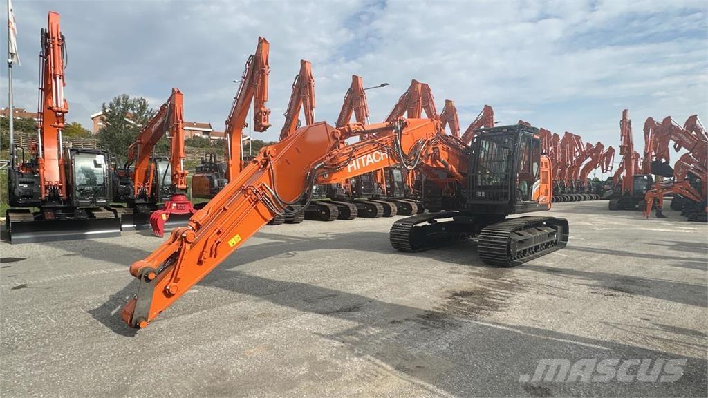 Hitachi ZX225USLC-7 Vikšriniai ekskavatoriai