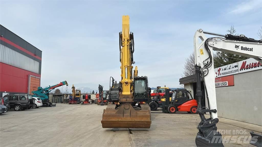 Hitachi ZX300LCN-6 2P Vikšriniai ekskavatoriai