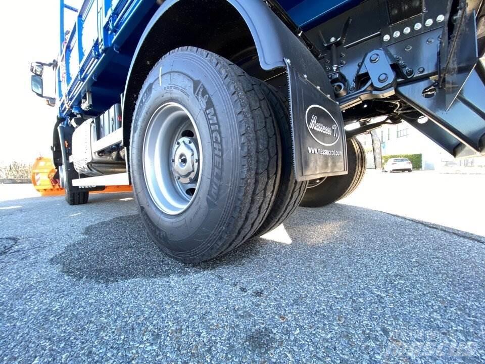 Iveco TRAKKER 360 Sniego peiliai ir valytuvai