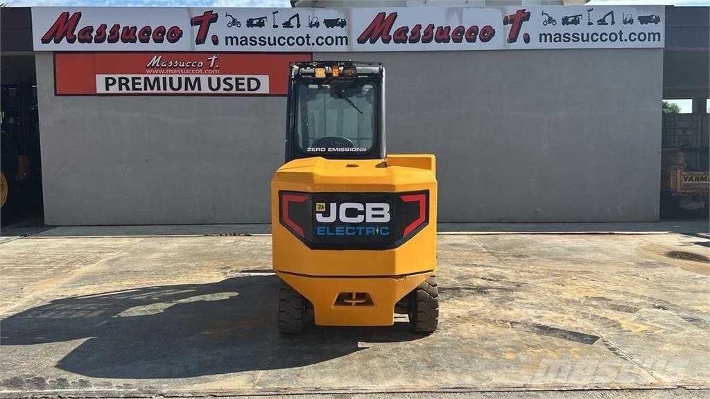 JCB TLT 30-19E 4x2 Teleskopiniai krautuvai