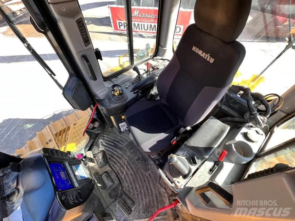 Komatsu D65 Vikšriniai buldozeriai