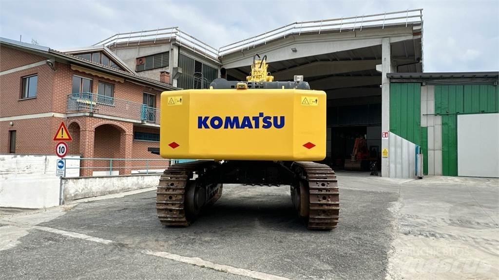 Komatsu PC700 LC-8E0 Vikšriniai ekskavatoriai