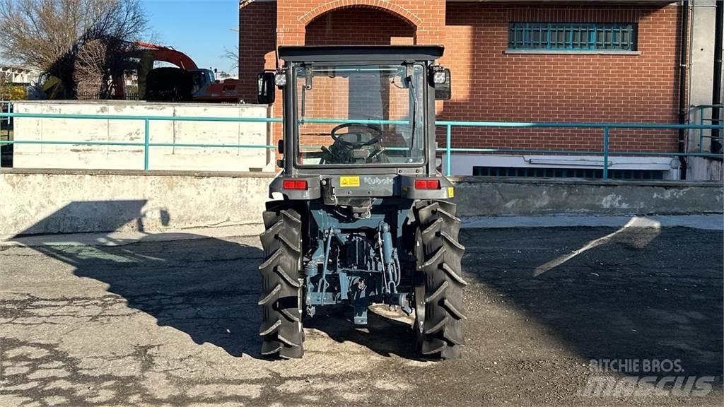 Kubota KT24 4X4 Sniego peiliai ir valytuvai