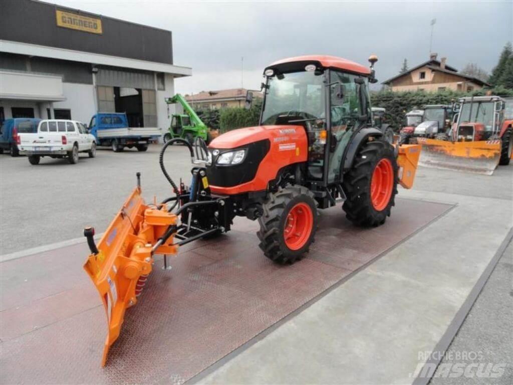 Kubota M 85.40 Narrow Sniego peiliai ir valytuvai