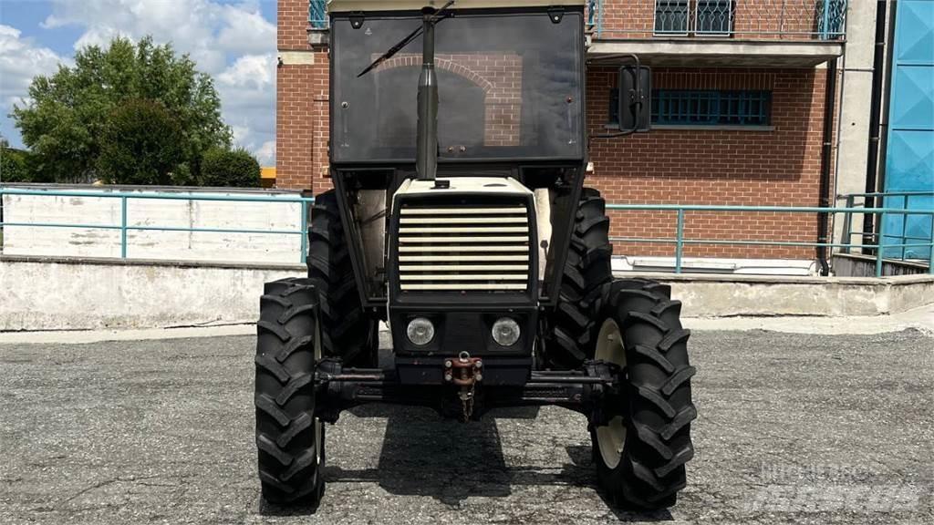 Lamborghini 684 DT Sniego peiliai ir valytuvai