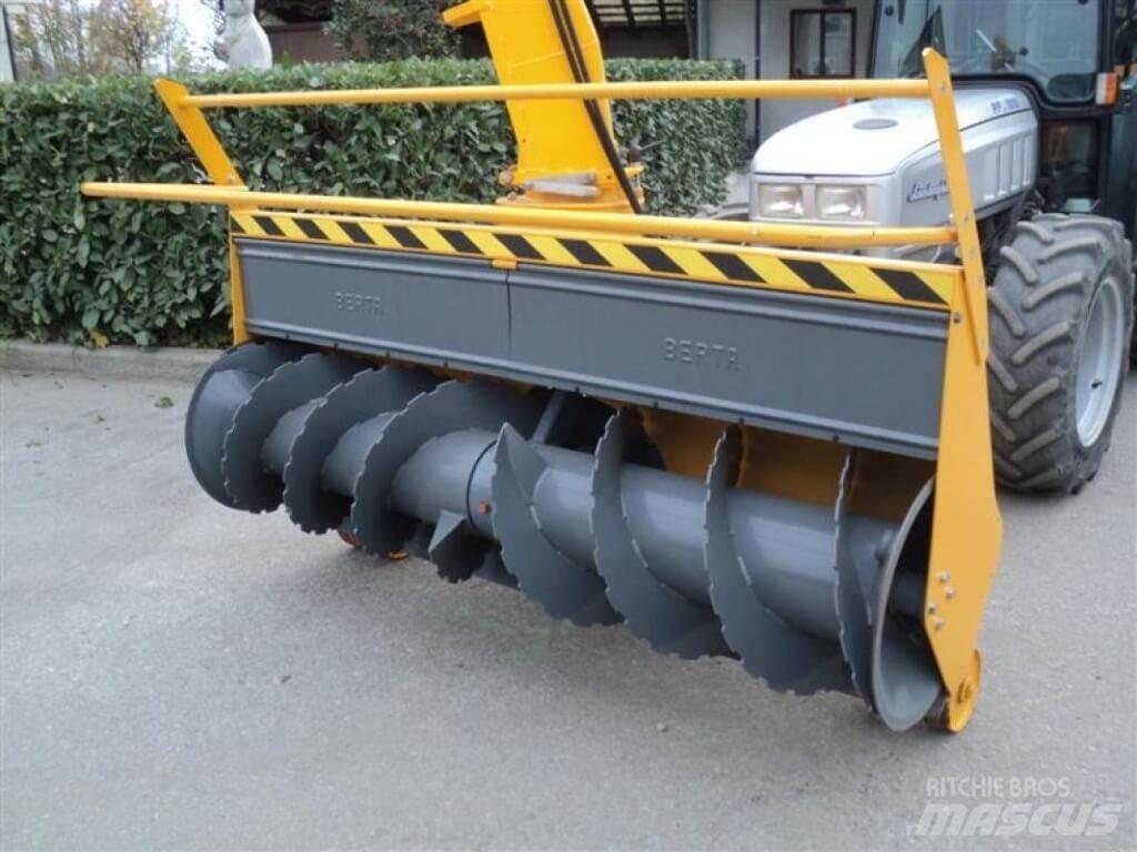 Lamborghini RF100 Sniego peiliai ir valytuvai