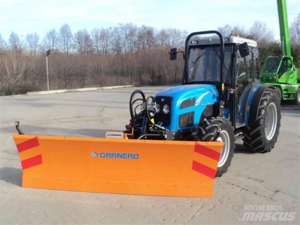Landini Rex 85 Sniego peiliai ir valytuvai