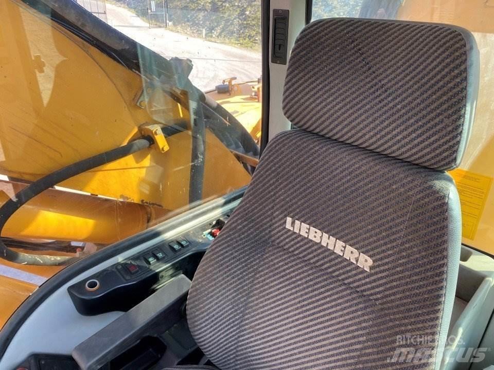Liebherr A316 Ratiniai ekskavatoriai