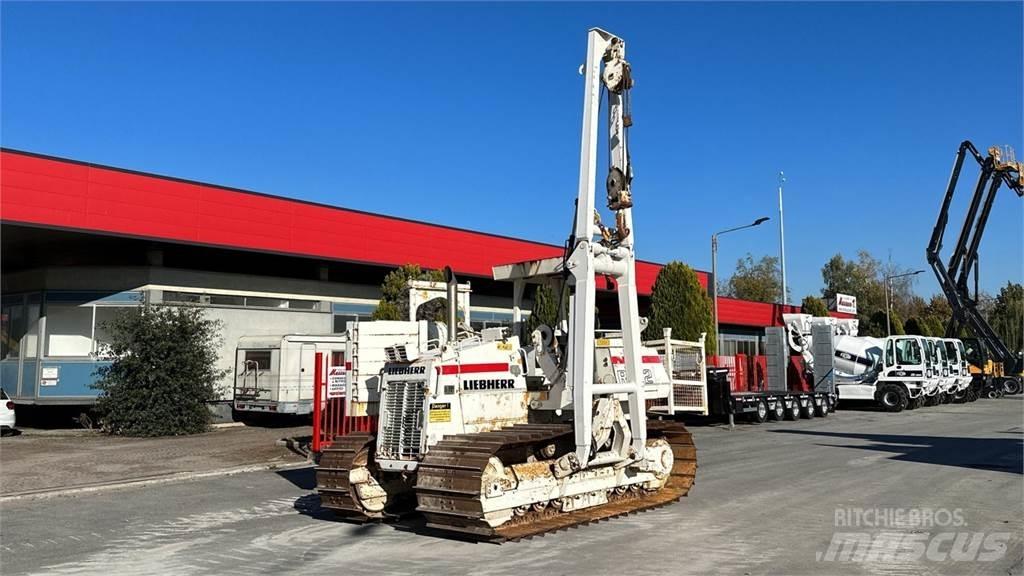 Liebherr RL 22 B Vamzdynų įranga