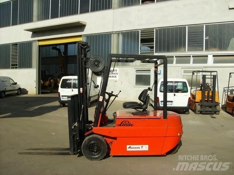 Linde E20 Elektriniai šakiniai krautuvai