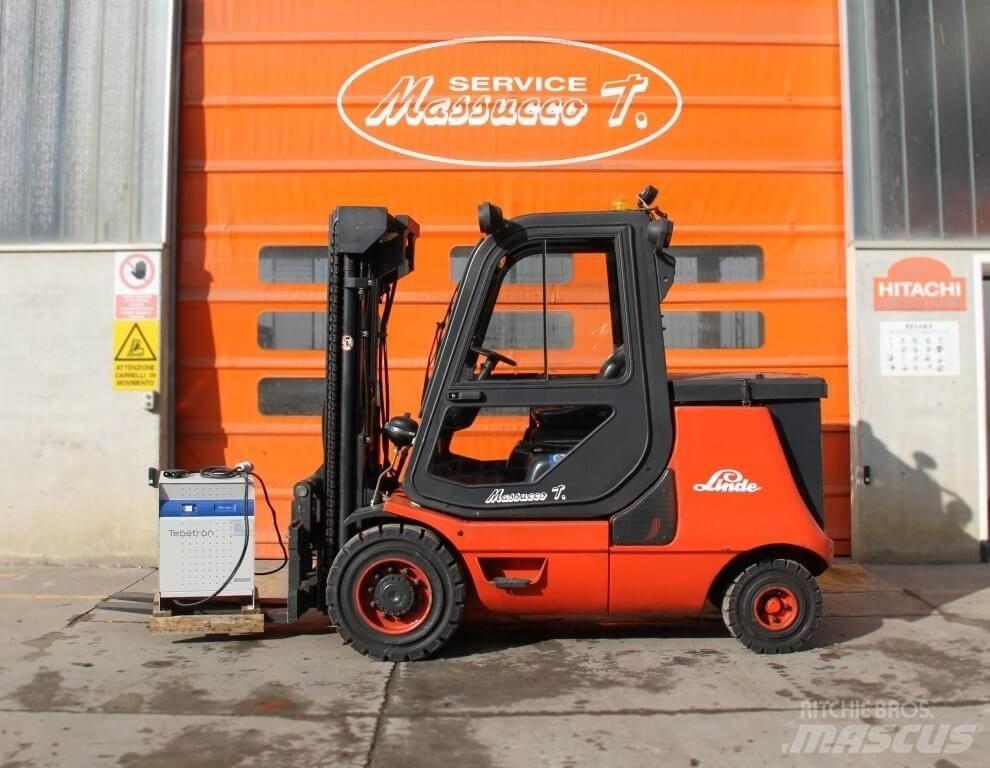 Linde E40P-02 Elektriniai šakiniai krautuvai