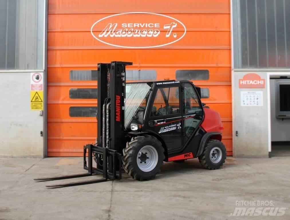 Manitou MC30-4 DK 4X4 Visureigiai krautuvai