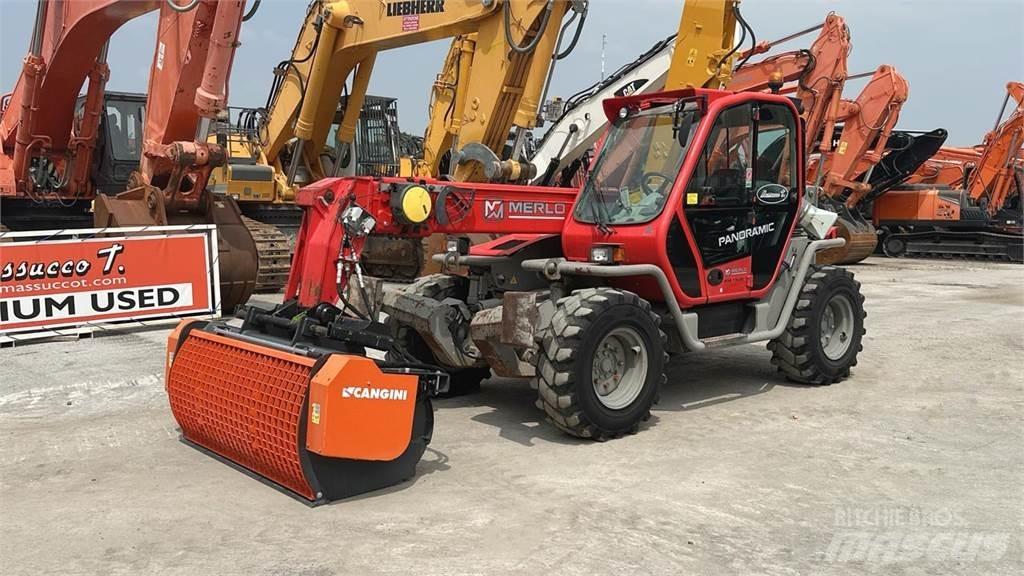 Merlo P38.13 LOX Teleskopiniai krautuvai