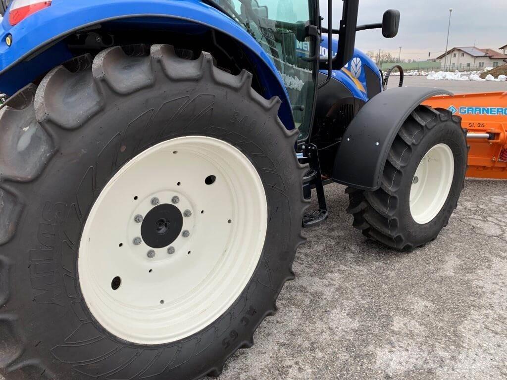 New Holland T5.115 Sniego peiliai ir valytuvai