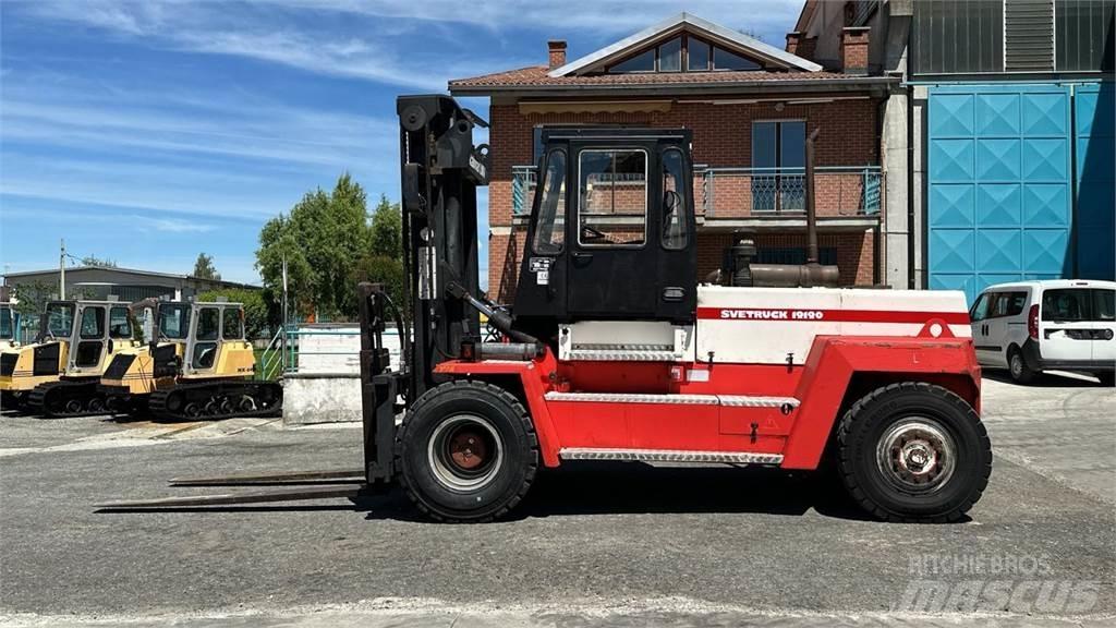 Svetruck 12-120 35 Dyzeliniai krautuvai