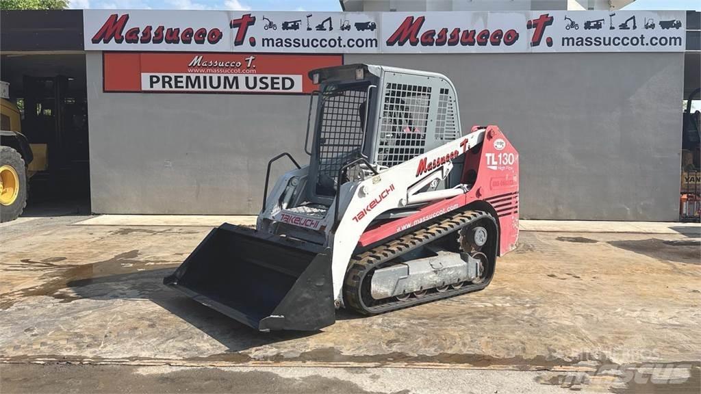 Takeuchi TL130 Krautuvai su šoniniu pasukimu