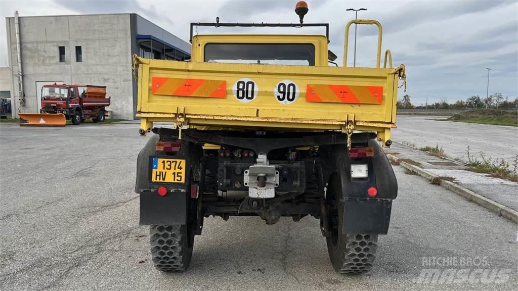 Unimog U130 Kita