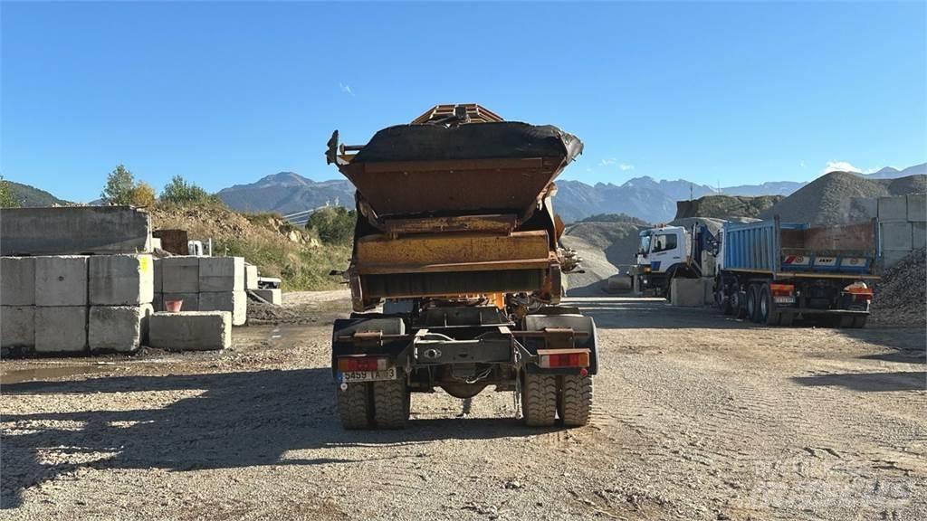 Volvo FL619 4X2 Transporteriai