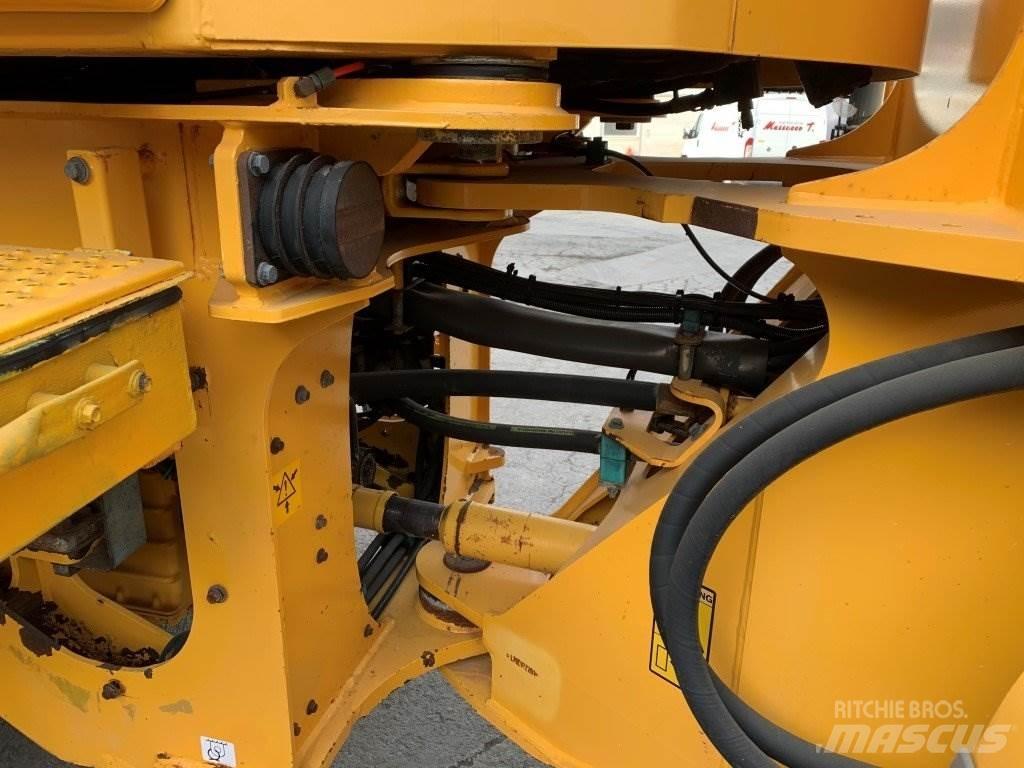 Volvo L70E Naudoti ratiniai krautuvai