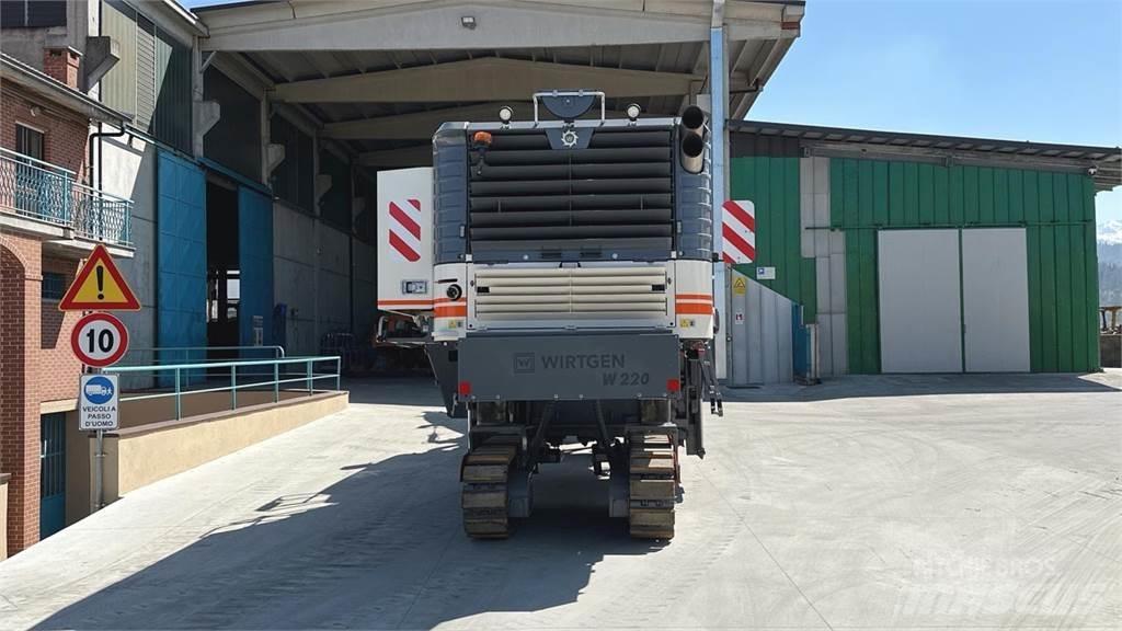 Wirtgen W220 Asfalto šalto frezavimo technika