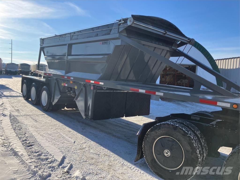  Arne's Cross Gate Savivartės priekabos