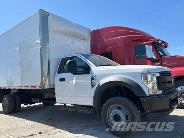 Ford F450 XL 4x2 Sunkvežimiai su dengtu kėbulu