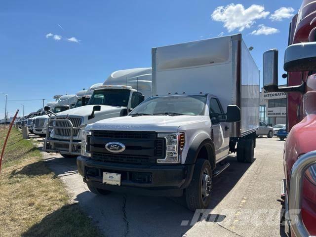 Ford F450 XL 4x2 Sunkvežimiai su dengtu kėbulu