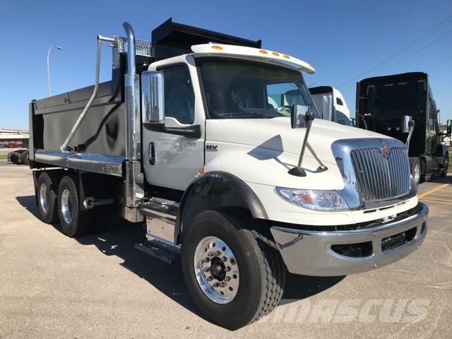 International HV Savivarčių priekabų vilkikai