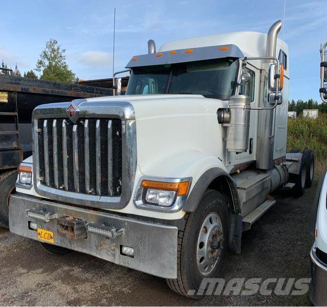 International HX Naudoti vilkikai