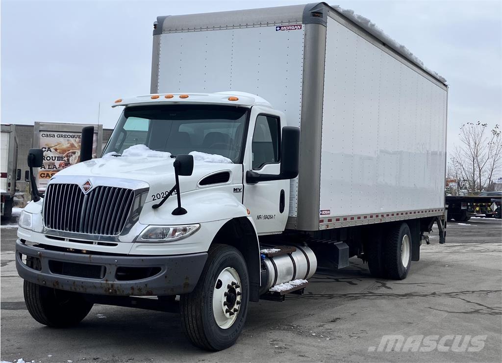 International MV Sunkvežimiai su dengtu kėbulu