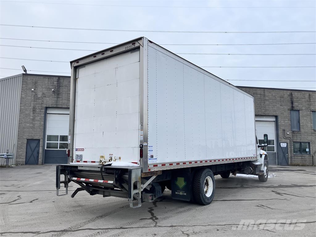 International MV Sunkvežimiai su dengtu kėbulu