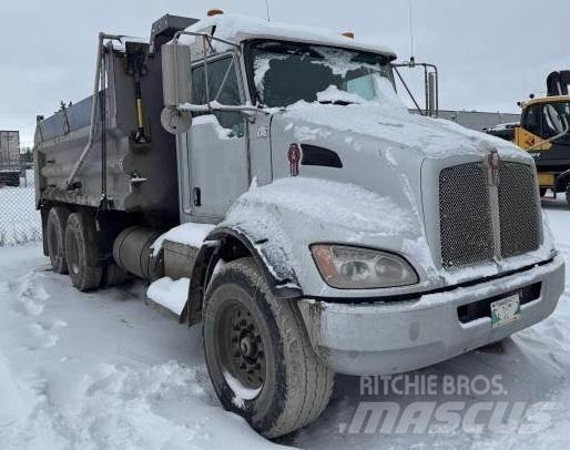Kenworth T300 Savivarčių priekabų vilkikai