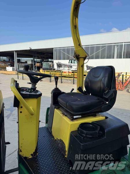 Ammann AV 26 Gruntiniai volai