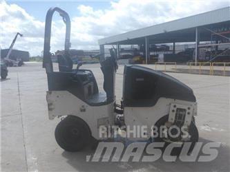 Bomag BW100 Gruntiniai volai