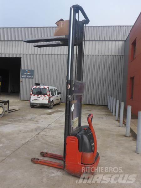 Fenwick L10 Rankiniai vėžimėliai