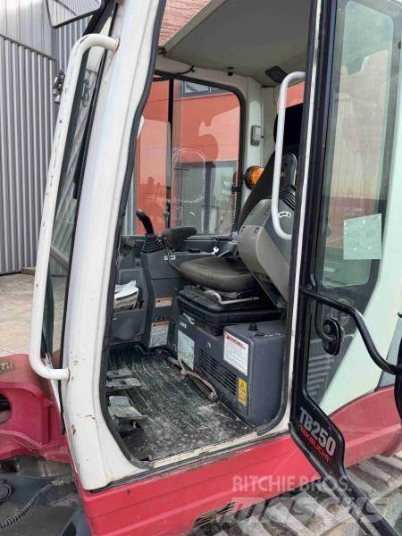Takeuchi TB 250 Mini ekskavatoriai < 7 t