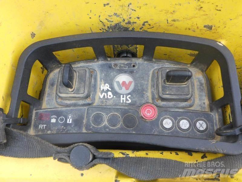 Wacker RT82SC-2 Gruntiniai volai