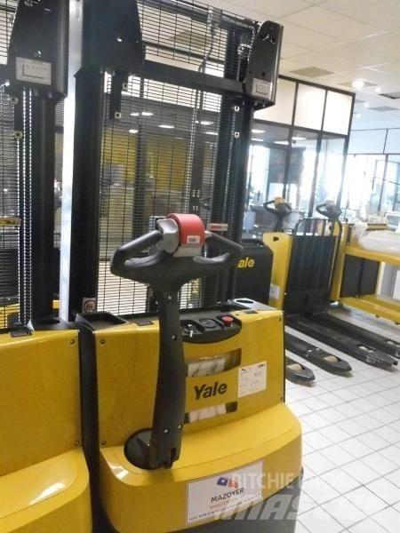 Yale MS 12 AC Rankiniai vėžimėliai