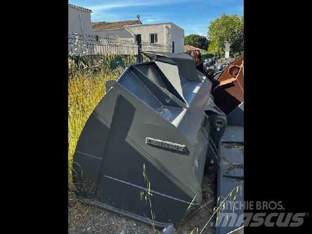 Liebherr  Statyba - Kita