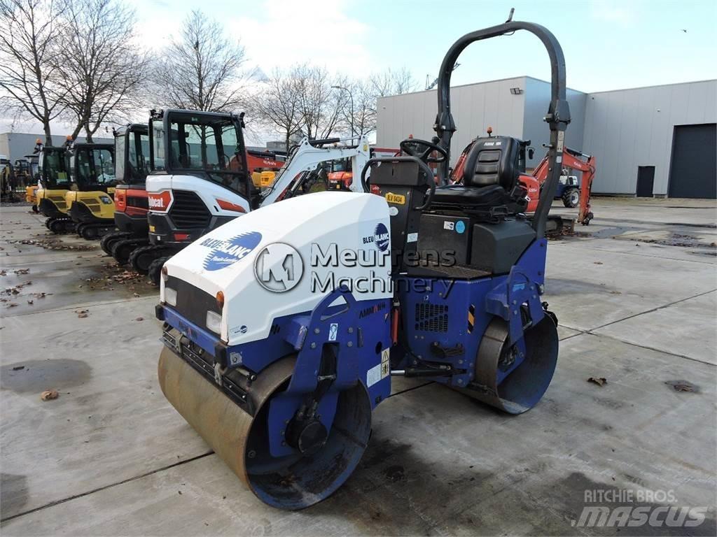 Ammann ARX26 Kiti volai