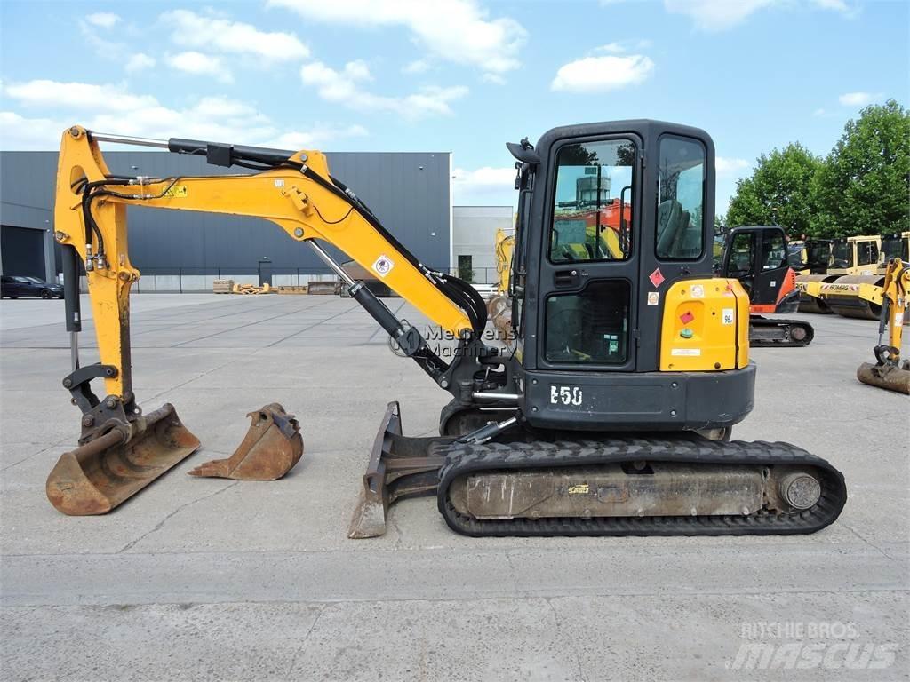 Bobcat E50 Statyba - Kita