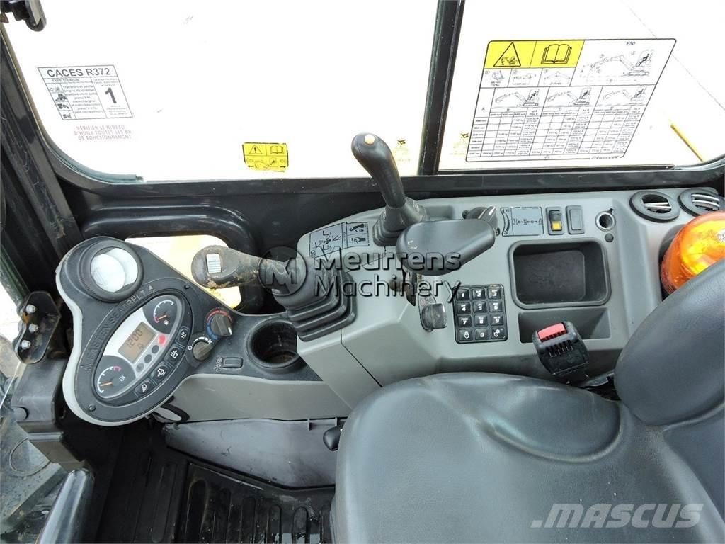 Bobcat E50 Statyba - Kita