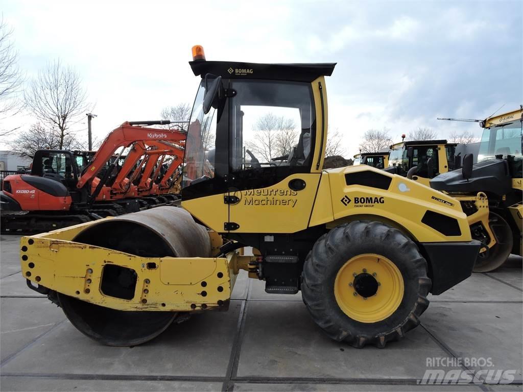 Bomag BW177 Kiti volai