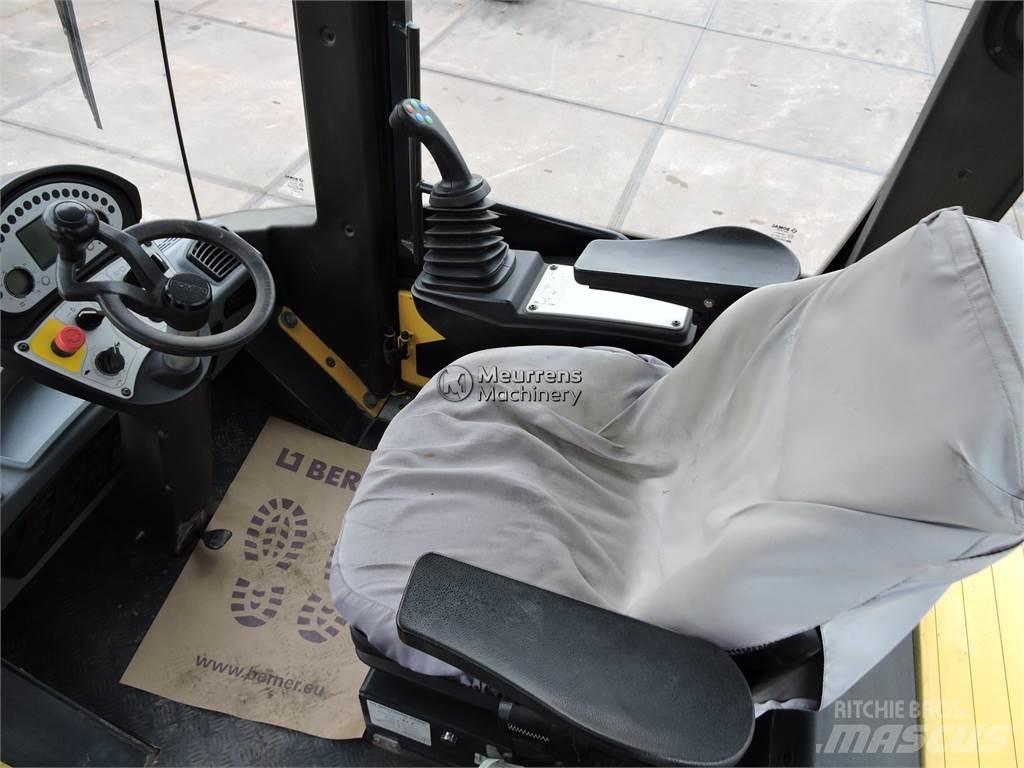 Bomag BW177 Kiti volai