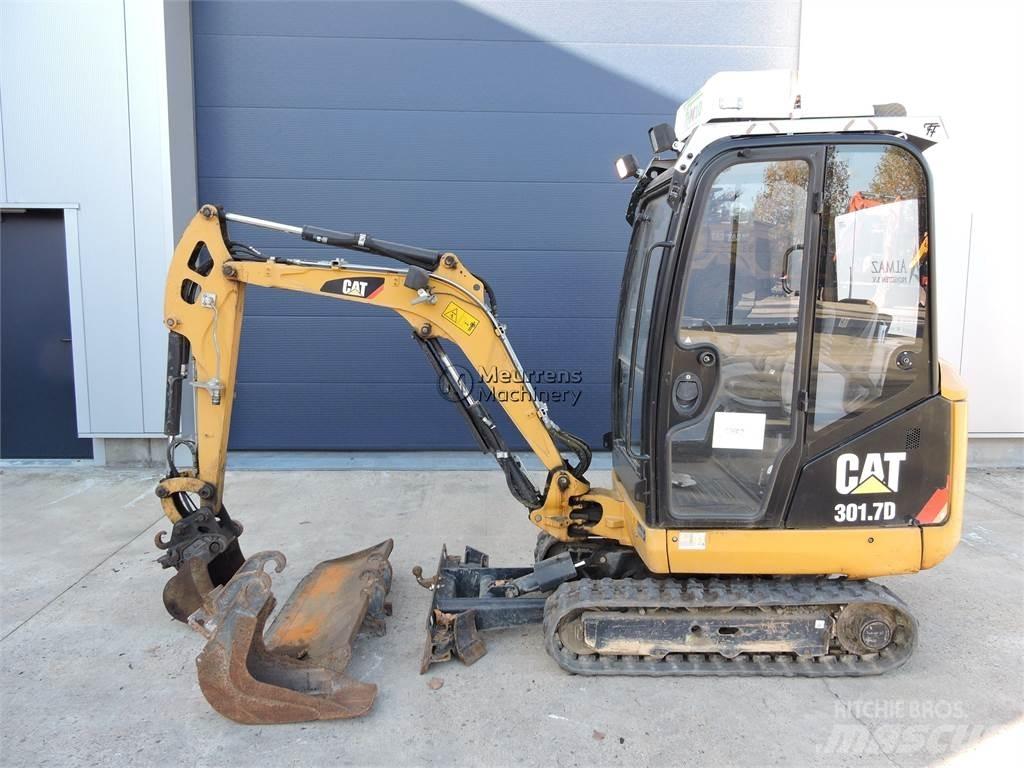 CAT 301.7D Statyba - Kita