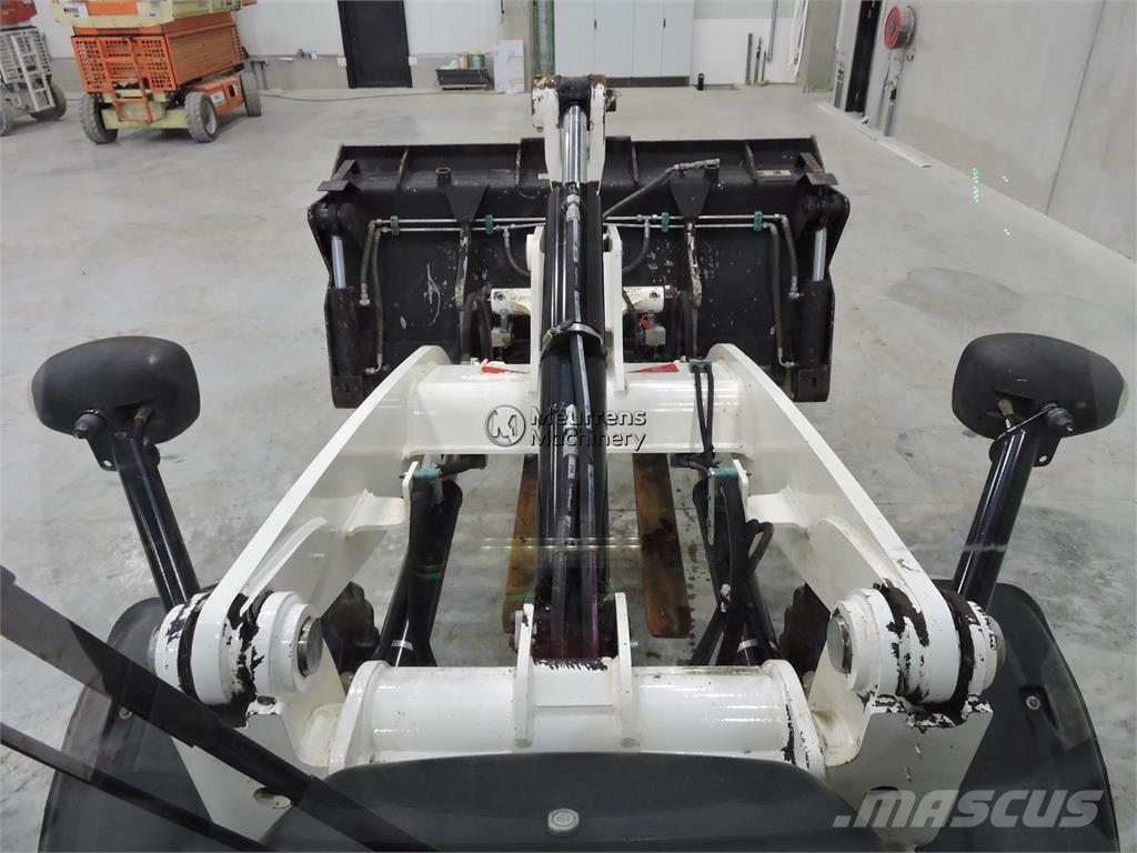 CAT 908M + FORK Naudoti ratiniai krautuvai