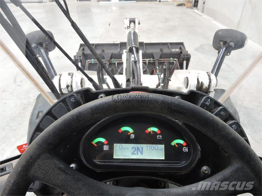 CAT 908M + FORK Naudoti ratiniai krautuvai