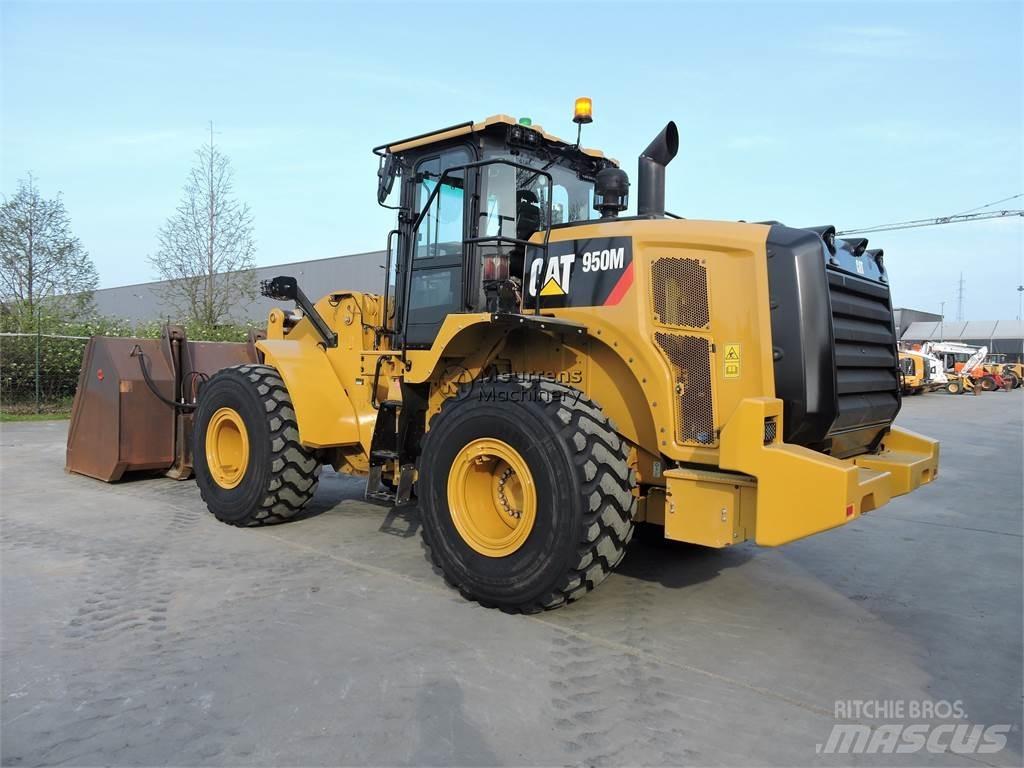 CAT 950M Naudoti ratiniai krautuvai
