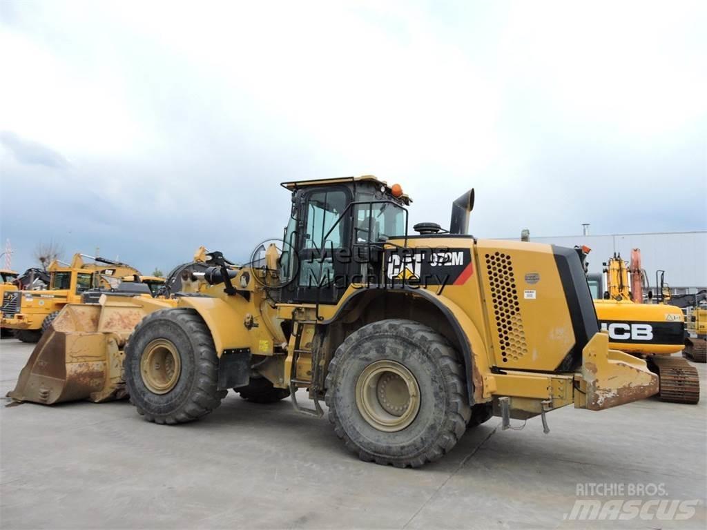 CAT 972M Naudoti ratiniai krautuvai